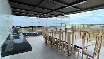 Apartamento | Área de estar | Smart TV 32 polegadas com canais digitais