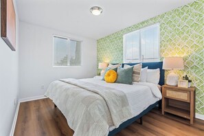 4 bedrooms, iron/ironing board, free WiFi, bed sheets