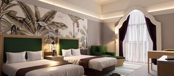 Sun City Huiyue Hotel