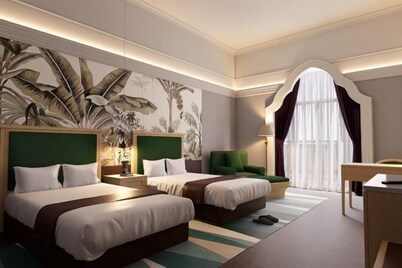 Sun City Huiyue Hotel