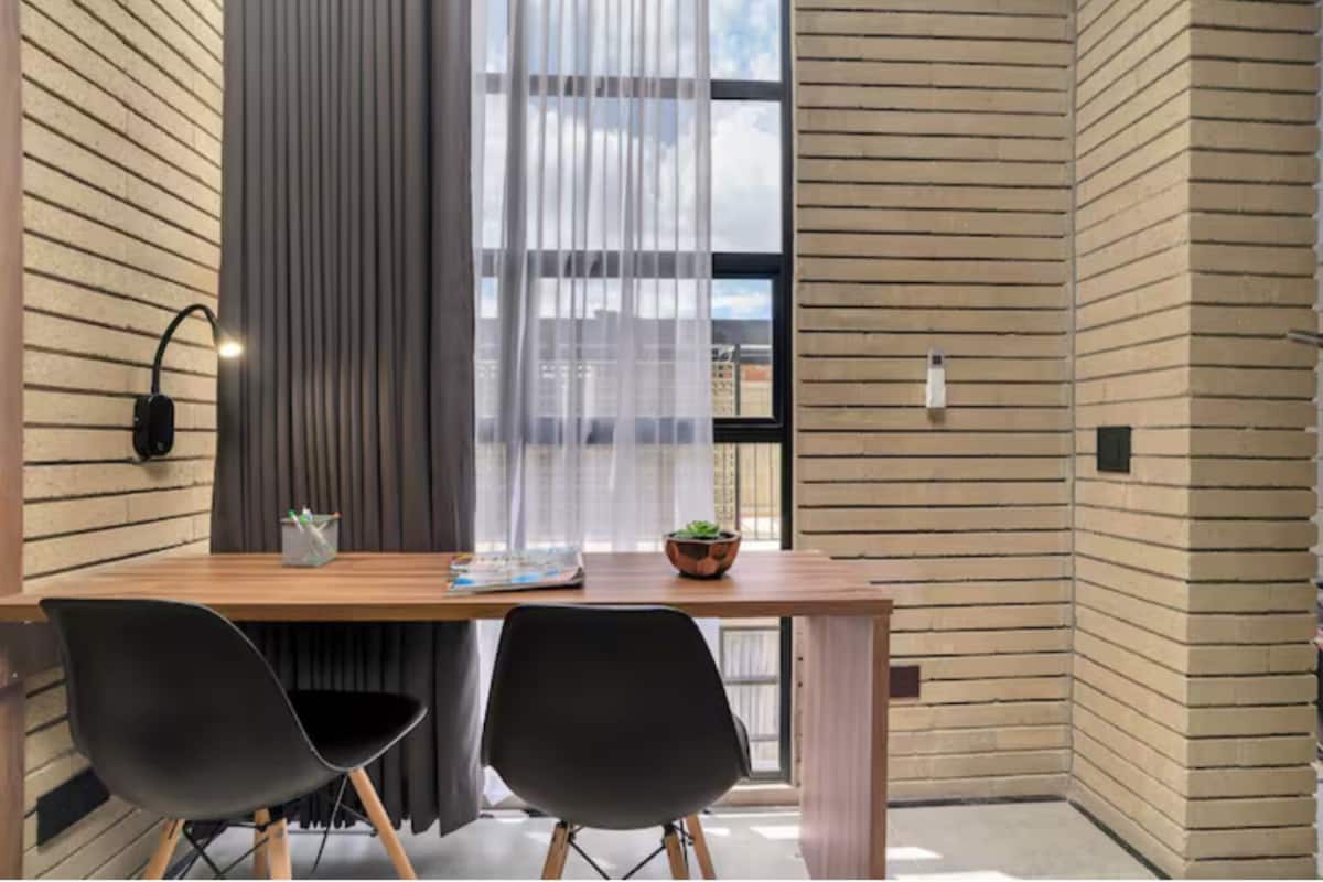 Exclusive Studio | Living area