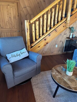 Interior - Dolly's Escape - Relax & Unwind! (Sevierville)