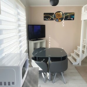 Interior - Studio Cosy (Saintes)