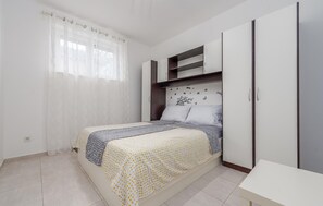 2 quartos, Wi-Fi de cortesia, roupa de cama