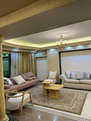 Living area - Chic Cairo Apartment (Giza)