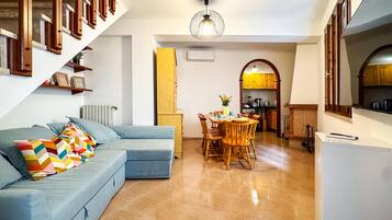 TV connectée, cheminée