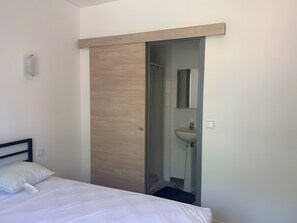 1 Schlafzimmer
