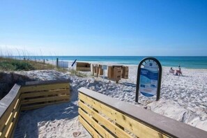 Beach nearby - Walk to Alys Beach, Spacious Beach Home for Family (Inlet Beach)