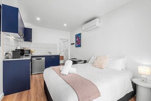 1 Schlafzimmer, Bügeleisen/Bügelbrett, WLAN, Bettwäsche