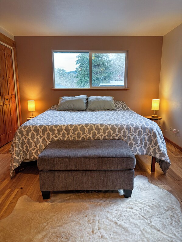 3 bedrooms, WiFi, bed sheets