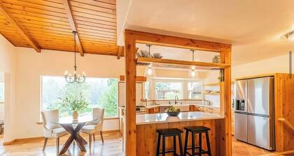 Lake Front bright home with office, wood stove and sauna