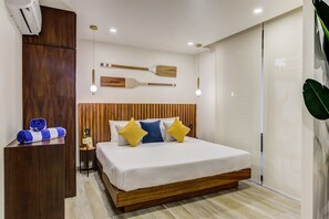 1 chambre, fer et planche à repasser, Wi-Fi gratuit, draps fournis