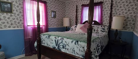 3 chambres, fer et planche à repasser, Wi-Fi, draps fournis