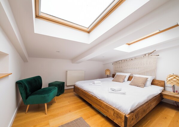 2 chambres, fer et planche à repasser, Wi-Fi, literie fournie