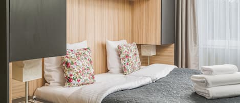 1 bedroom, iron/ironing board, WiFi, bed sheets