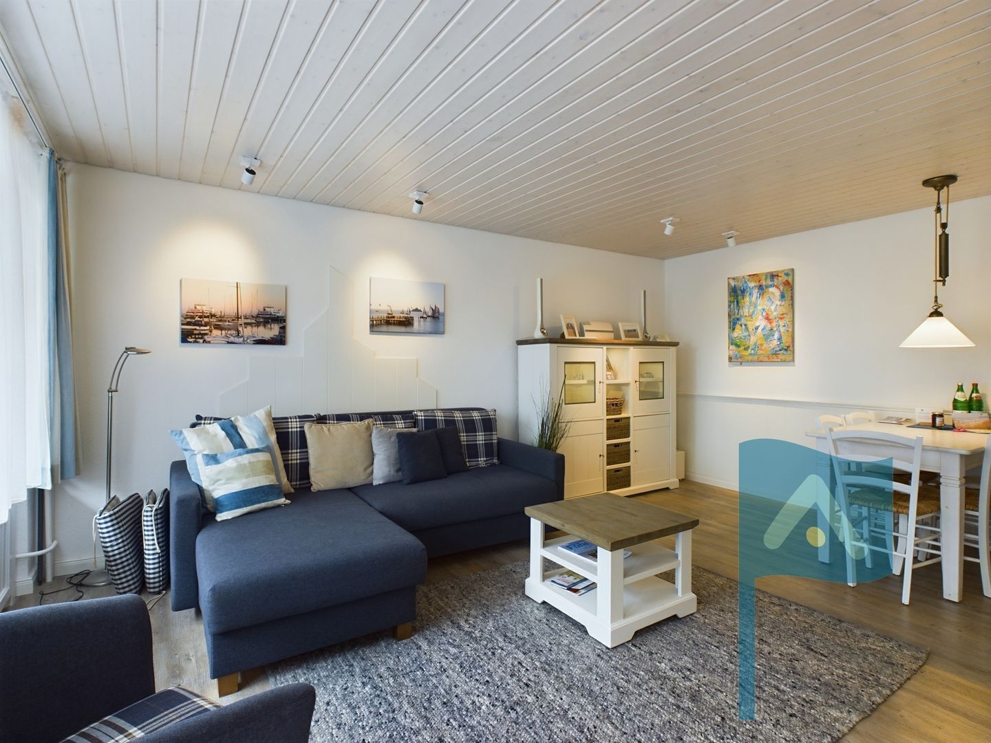 Fernseher, Stereoanlage