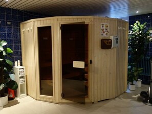 Imagen sin descripción, 4 de 18, botón