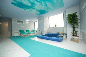 Indoor pool - Passage Modern Hotel Baku (Baku)