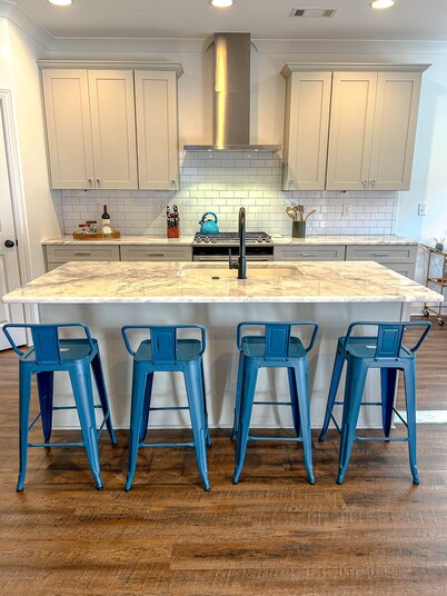 New! No Dawgs- Full 3-bedroom house minutes to campus