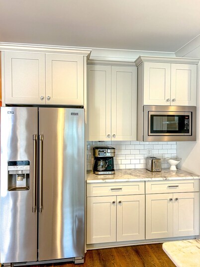 New! No Dawgs- Full 3-bedroom house minutes to campus