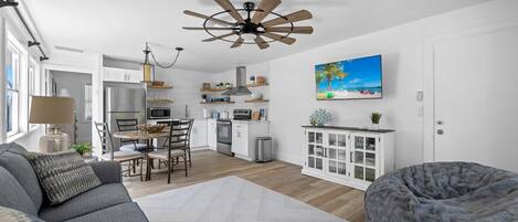 Smart TV, books