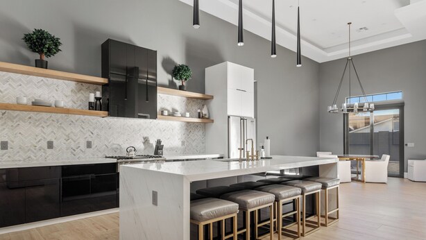 Private kitchen - Modern 5-bedroom house perfectly situated near old town Scottsdale (Scottsdale)