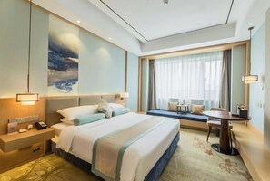 Chambre Affaires double | Literie de qualité, couette en duvet