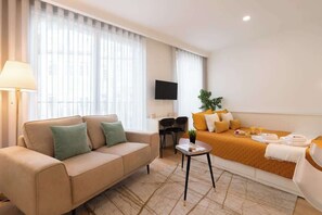 1 chambre, fer et planche à repasser, lit parapluie, Wi-Fi gratuit