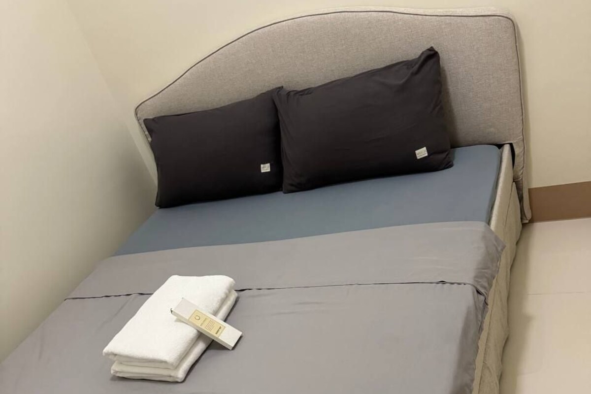 Kondominium Comfort, 1 kamar tidur, balkon, pemandangan kolam renang | Wi-Fi gratis, didekorasi berbeda-beda, dan seprai linen