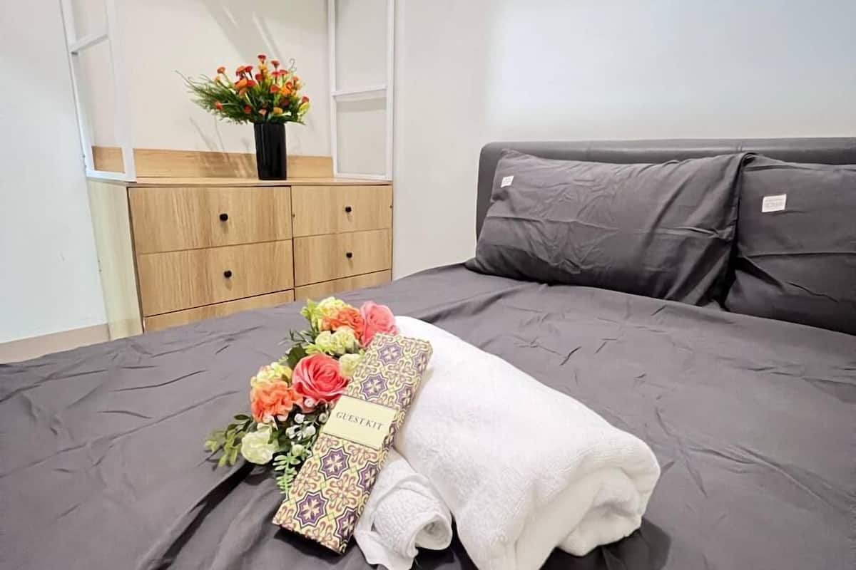 1 habitación, decoración personalizada, wifi gratis y ropa de cama