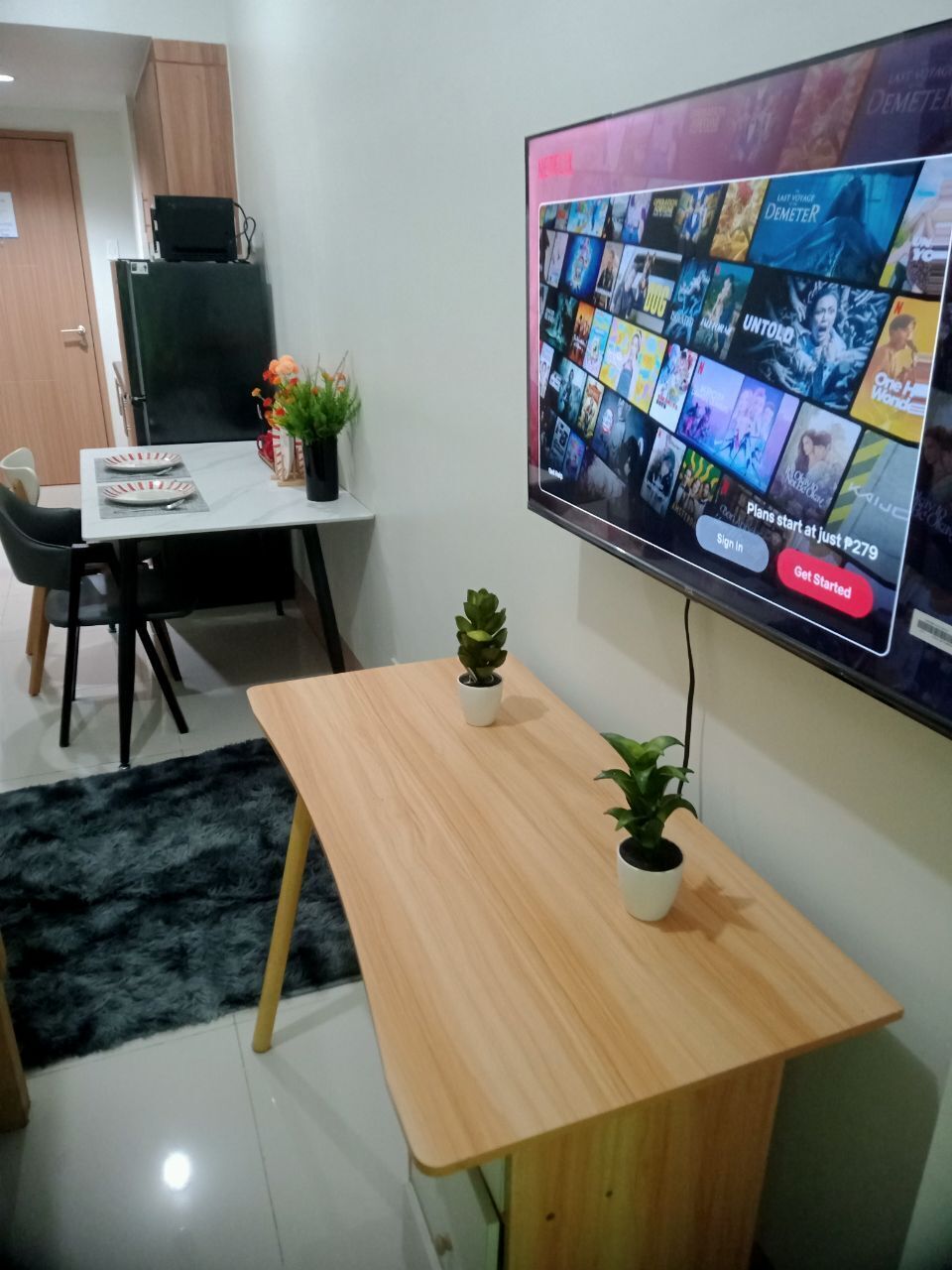 コンフォート コンドミニアム 1 ベッドルーム バルコニー プールビュー | WiFi (無料)、客室ごとに異なる装飾、ベッドシーツ