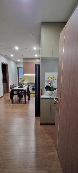 Apartment, 2 Bedrooms, City View | Living area | 55-inch flat-screen TV with cable channels, Netflix, streaming services