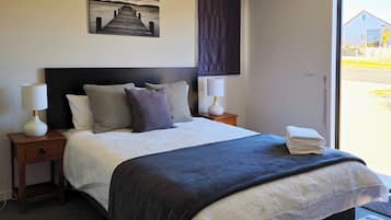 1 quarto, Wi-Fi de cortesia, roupa de cama