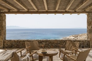 Terrace/patio - Seafront 9BDR Serenity in Mykonos (Mikonos)