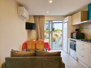 Interior - 3E Apartment - Stay Tekapo (Lake Tekapo)