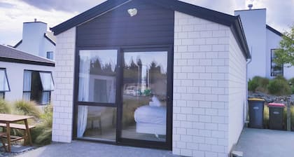 Jero’s Studio – A Fantastic Unit in Lake Tekapo