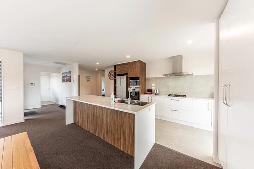 Amore 3bdr Lake Apartment