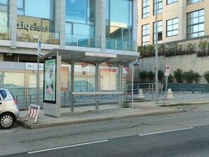 Third-party on-site parking - Studio Home Madrid (San Sebastian De Los Reyes)