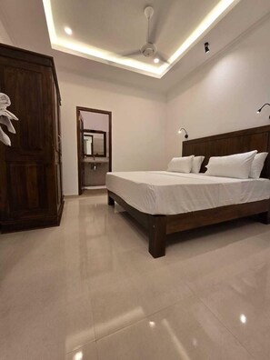 华丽双人房 | 办公桌、笔记本电脑工作区、隔音、熨斗/熨板