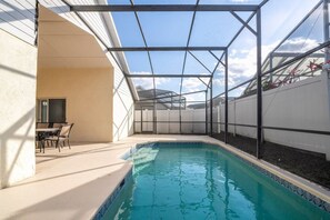 Uppvärmd pool