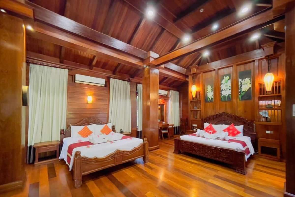 Luxury Double or Twin Room, Balcony, Garden View | Desk, iron/ironing board, free WiFi, bed sheets