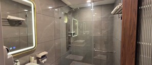 Shower, hair dryer, slippers, towels - Moonbasa Boutique Hotel & Spa, Infopark, Kakkanad (Kanayannur)
