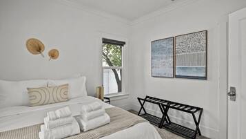 2 slaapkamers, een bureau, gratis wifi, beddengoed