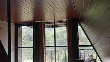 家庭平房, 露台, 山景 | 4 間睡房、手提電腦工作空間、熨斗/熨衫板