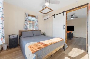 1 多间卧室、熨斗/熨衣板、WiFi、床单