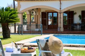 Pool - Paradise in Ses Covetes, Swimming Pool and Bbq (Petra)