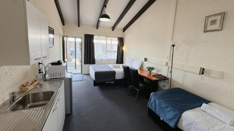 Cortez Motel