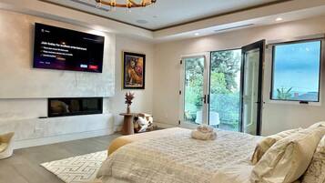 Casa (4 Bedrooms) | 4 habitaciones, tabla de planchar con plancha y ropa de cama