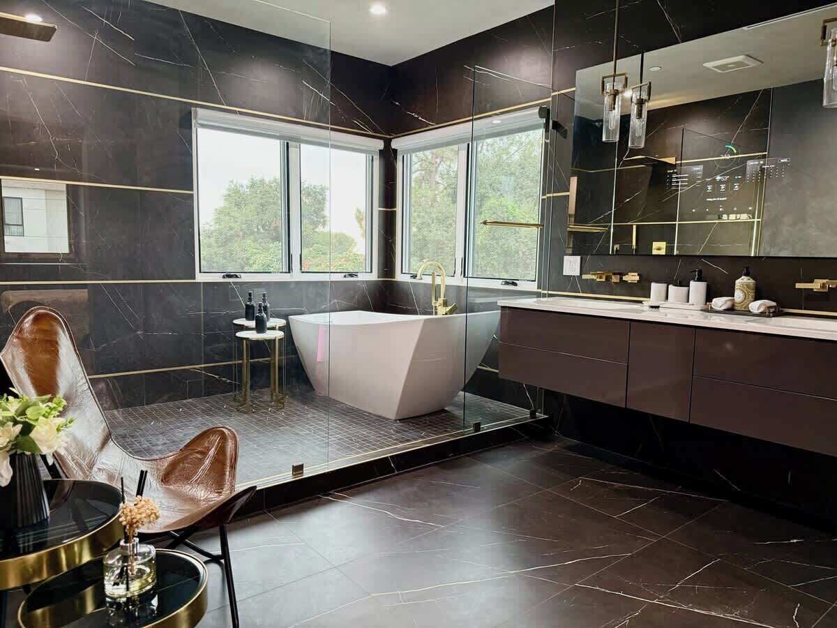 Ferienhaus (4 Bedrooms) | Badezimmer | Haartrockner, Handtücher, Seife, Shampoo