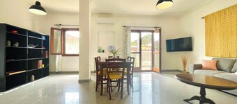 " Blue Zone Mimi Apartment "